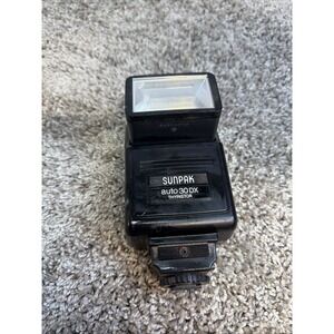 Sunpak Auto 30DX Flash w MX-2D Minolta Adapter Vintage Camera Flash Untested